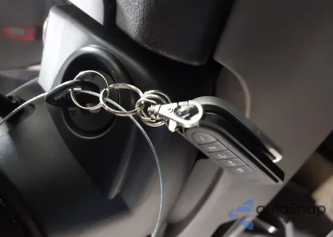 2005 Saturn Vue 4 Cyl из США, поврежденный, VIN 5GZCZ33D85S868227